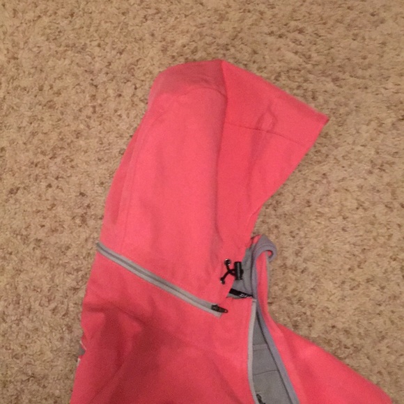 Dickies Pink Camo soft shell jacket. - Picture 4 of 4